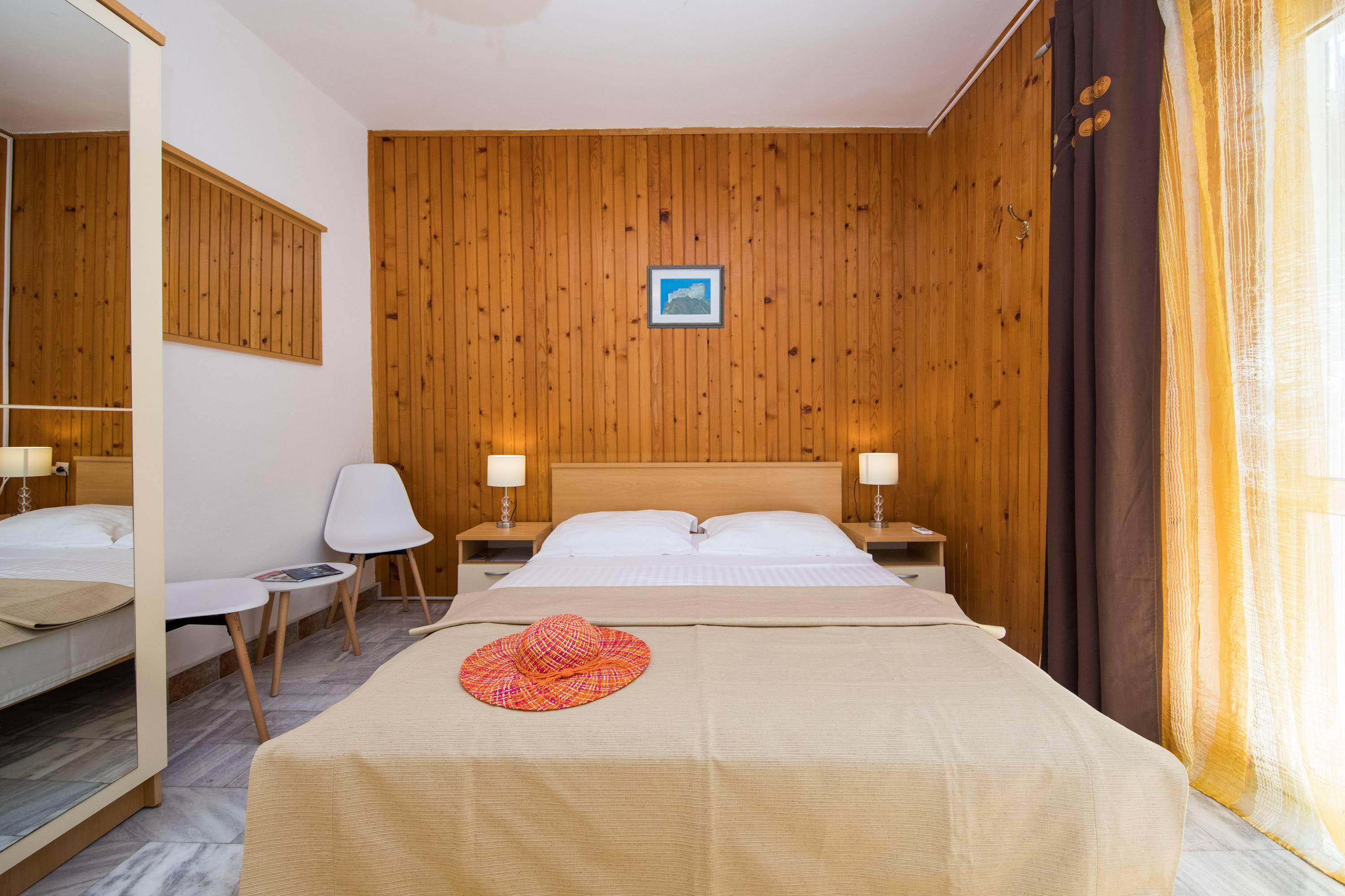 Guest House J&J Zaton  Esterno foto